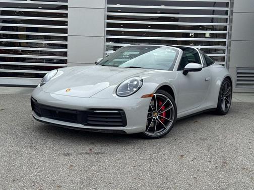 2021 Porsche 911 Targa 4S