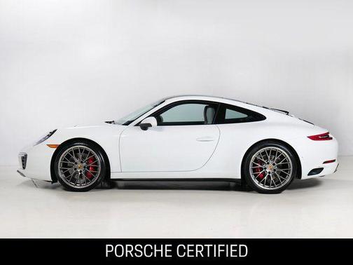 2019 Porsche 911 Carrera 4S