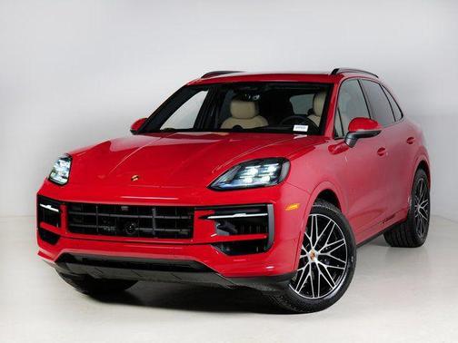 Carmine Red 2026 Porsche Cayenne Cayenne