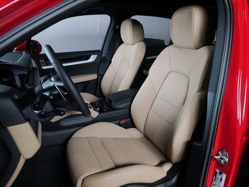Carmine Red 2026 Porsche Cayenne Cayenne