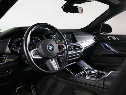 Black Sapphire Metallic 2023 BMW X6 M50i