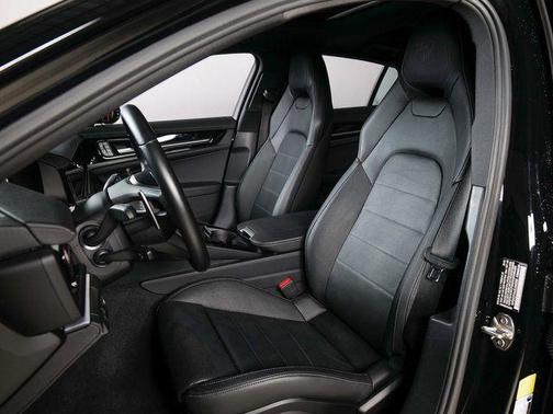2025 Porsche Panamera 4S