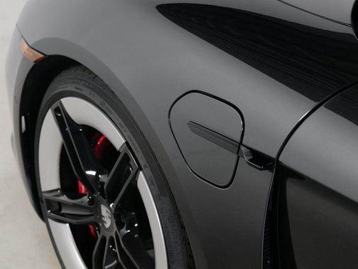 2025 Porsche Taycan 4S