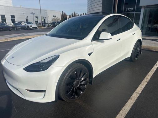 2022 Tesla Model Y Performance Dual Motor All-Wheel Drive