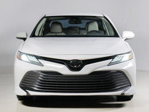 2019 Toyota Camry XLE