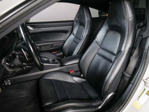 2021 Porsche 911 Carrera 4S