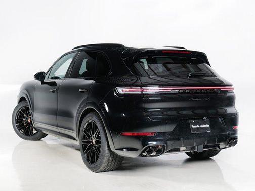 2026 Porsche Cayenne GTS