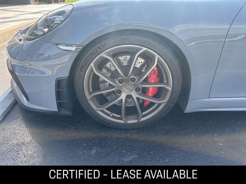 2023 Porsche 718 Cayman GT4