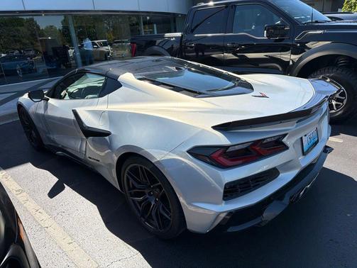 Silver Flare Metallic 2024 Chevrolet Corvette Z06