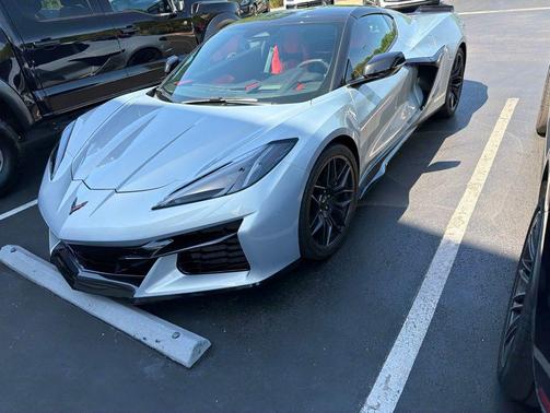 Silver Flare Metallic 2024 Chevrolet Corvette Z06