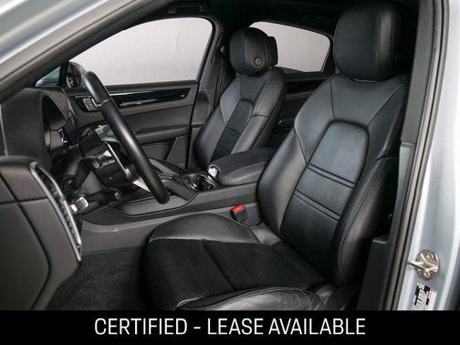 2022 Porsche Cayenne Cayenne