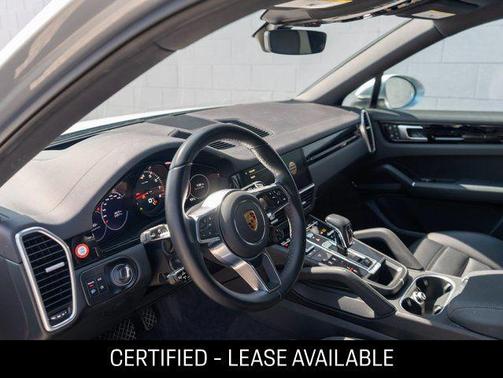 2022 Porsche Cayenne Cayenne