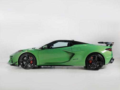 Roswell Green Metallic 2026 Chevrolet Corvette Z06