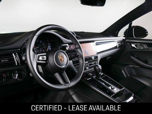 2024 Porsche Macan Turbo