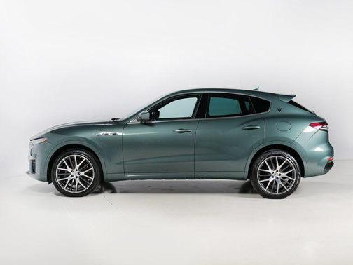 Silk 2022 Maserati Levante Modena
