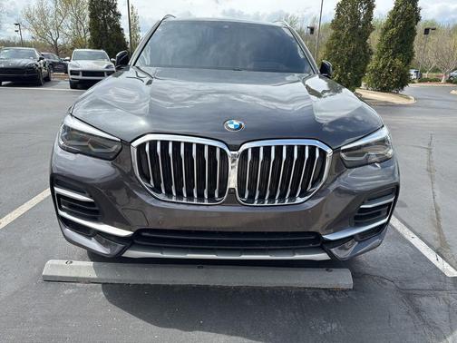 Dark Graphite 2023 BMW X5 xDrive40i
