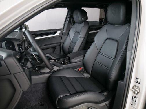 2026 Porsche Cayenne S