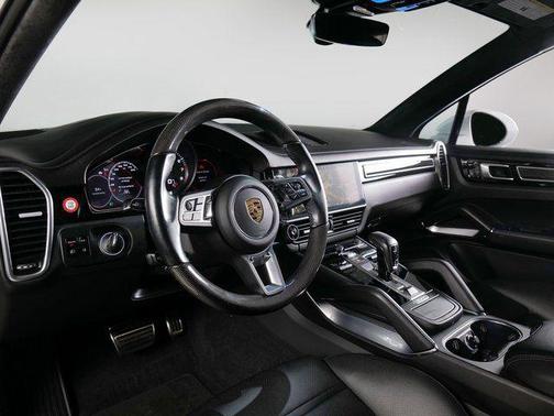 2021 Porsche Cayenne Turbo