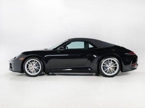 2025 Porsche 911 Carrera