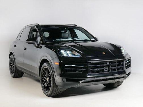2025 Porsche Cayenne Base