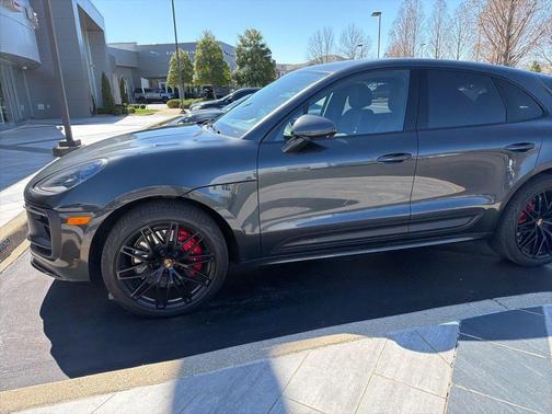 2022 Porsche Macan GTS