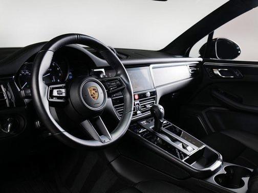 2022 Porsche Macan GTS