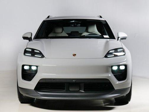 2026 Porsche Macan 4S