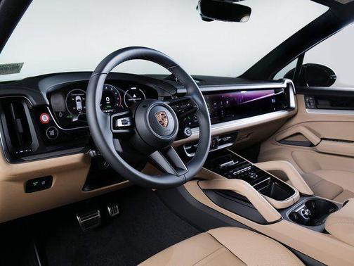 2025 Porsche Cayenne S