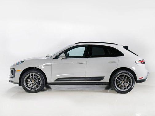 2026 Porsche Macan Turbo