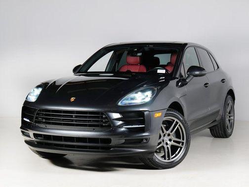 Volcano Grey Metallic 2020 Porsche Macan Macan