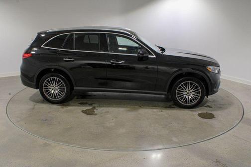 2023 Mercedes-Benz GLC 300 4MATIC
