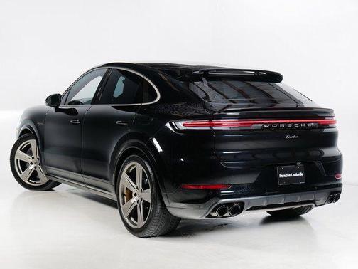 2025 Porsche Cayenne Turbo