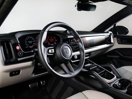 2025 Porsche Cayenne Turbo