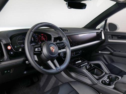 Chalk 2026 Porsche Cayenne Cayenne