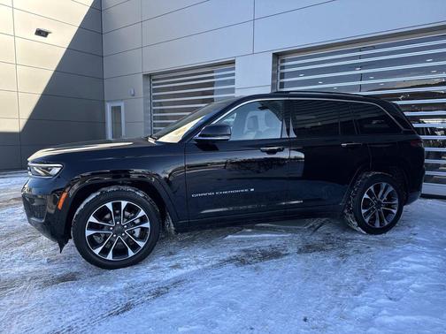 2023 Jeep Grand Cherokee Overland