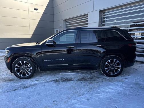 2023 Jeep Grand Cherokee Overland