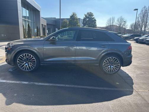 2024 Audi SQ8 4.0T Premium Plus