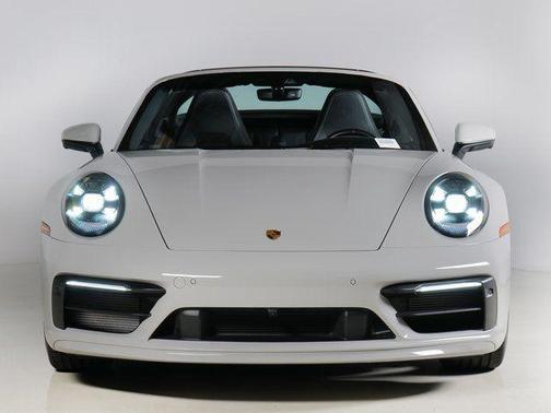 2022 Porsche 911 Targa 4S
