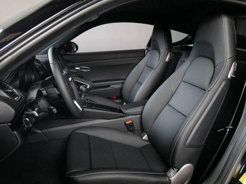 2025 Porsche 718 Cayman Style Edition