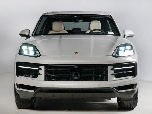 Cashmere / Beige 2026 Porsche Cayenne Cayenne