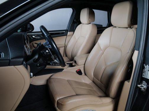 2020 Porsche Macan S