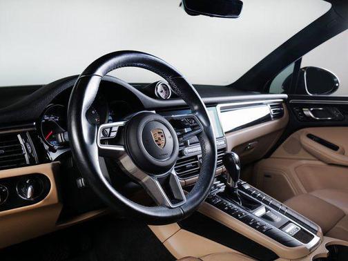 2020 Porsche Macan S