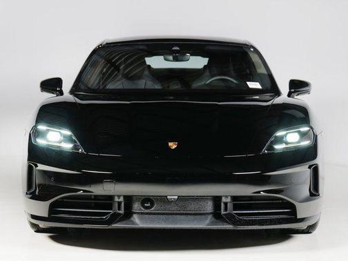 2026 Porsche Taycan GTS