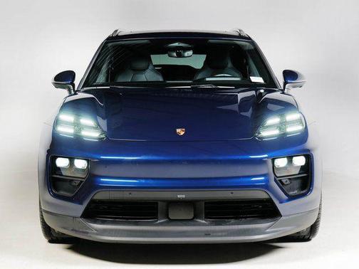 2024 Porsche Macan 4