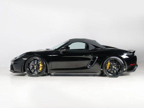 2021 Porsche 718 Spyder Base