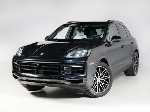 2025 Porsche Cayenne Base
