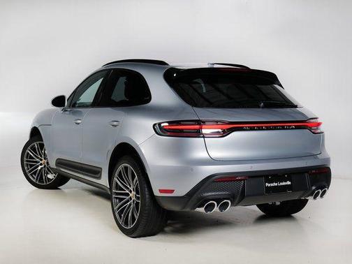 Dolomite Silver Metallic 2026 Porsche Macan Macan Turbo