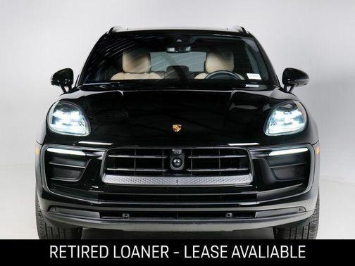 2025 Porsche Macan Turbo