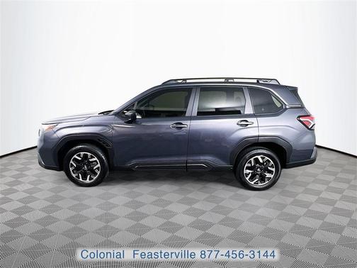 2025 Subaru Forester Base