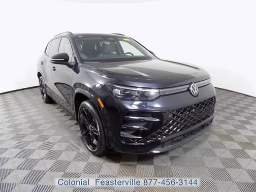2025 Volkswagen Tiguan 2.0T SE R-Line Black
